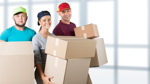 Removal pricing shown for a load-based Kingston move