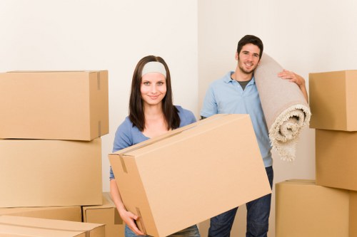 Organised unpacking support for a family or business relocation